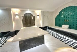 Luxury 5-Bedroom Seafront Villa in Yalıkavak